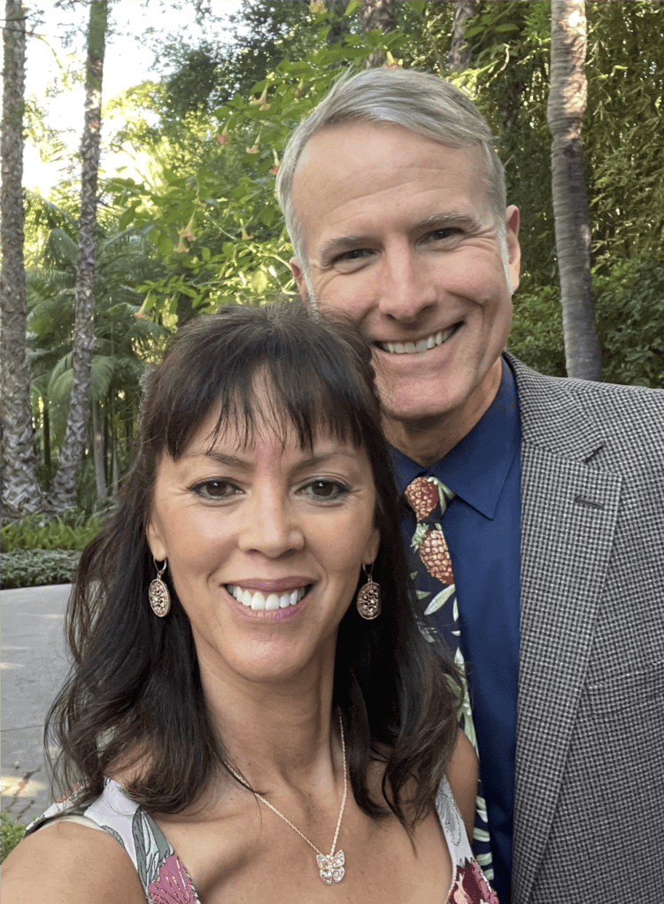 Facet Members Brad and Cat