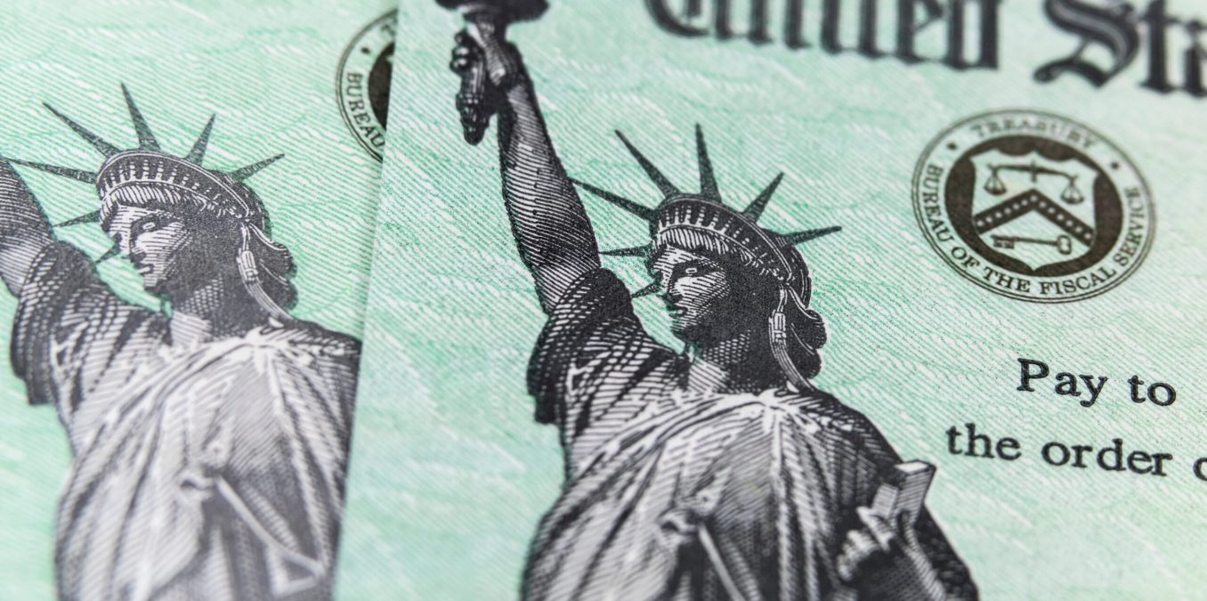 Macro,View,Of,The,Statue,Of,Liberty,On,Two,United